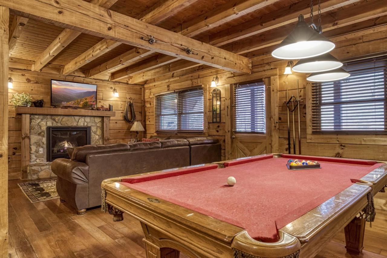 Bridgewood Cabin, Hot Tub, 1089 Of Free Attraction Tickets For Each Paid Day, Dollywood And More! بيدجن فورج المظهر الخارجي الصورة