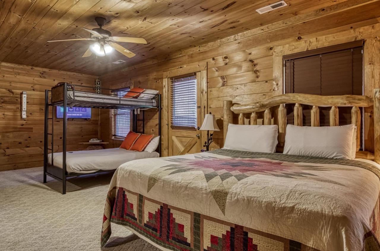 Bridgewood Cabin, Hot Tub, 1089 Of Free Attraction Tickets For Each Paid Day, Dollywood And More! بيدجن فورج المظهر الخارجي الصورة