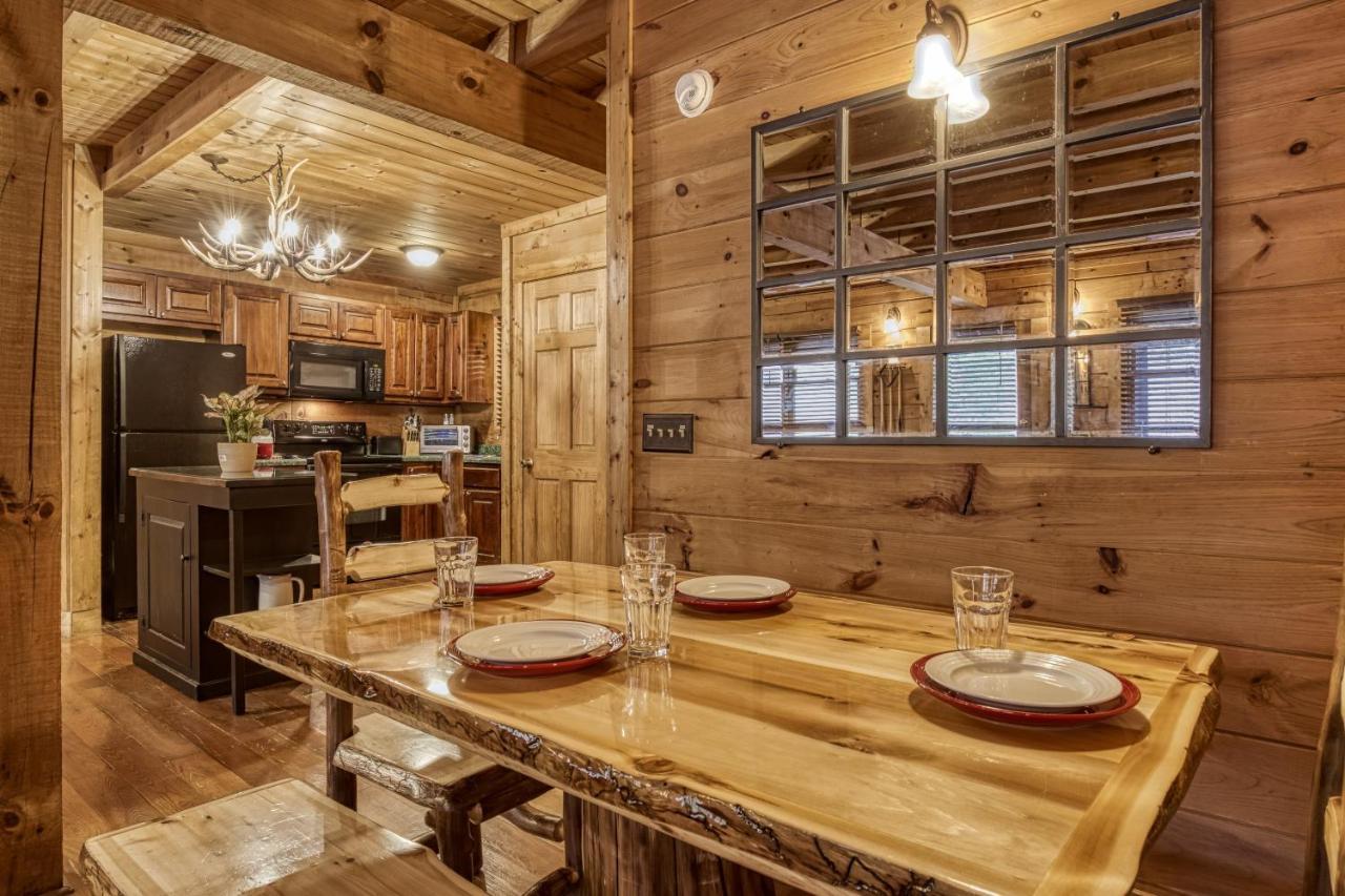 Bridgewood Cabin, Hot Tub, 1089 Of Free Attraction Tickets For Each Paid Day, Dollywood And More! بيدجن فورج المظهر الخارجي الصورة