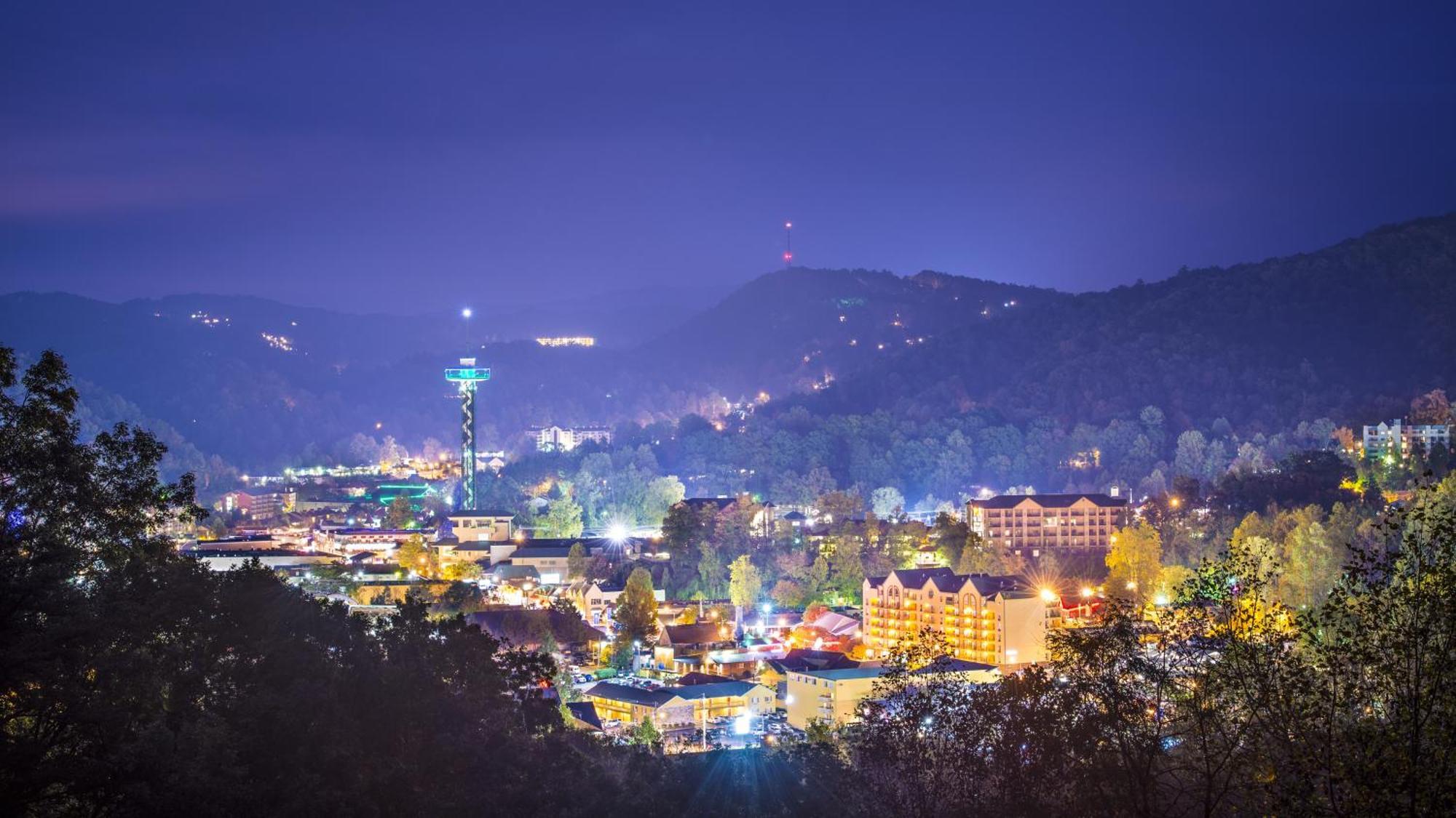 Bridgewood Cabin, Hot Tub, 1089 Of Free Attraction Tickets For Each Paid Day, Dollywood And More! بيدجن فورج المظهر الخارجي الصورة
