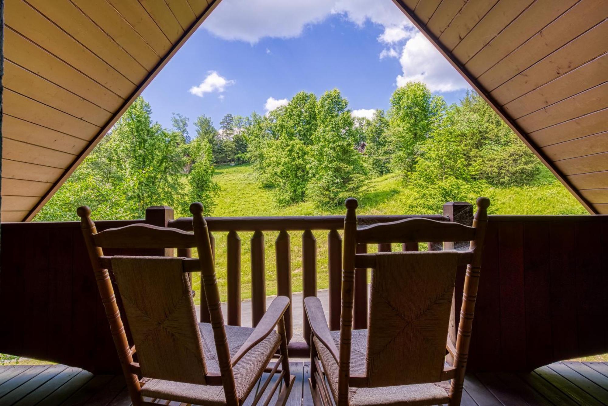 Bridgewood Cabin, Hot Tub, 1089 Of Free Attraction Tickets For Each Paid Day, Dollywood And More! بيدجن فورج المظهر الخارجي الصورة